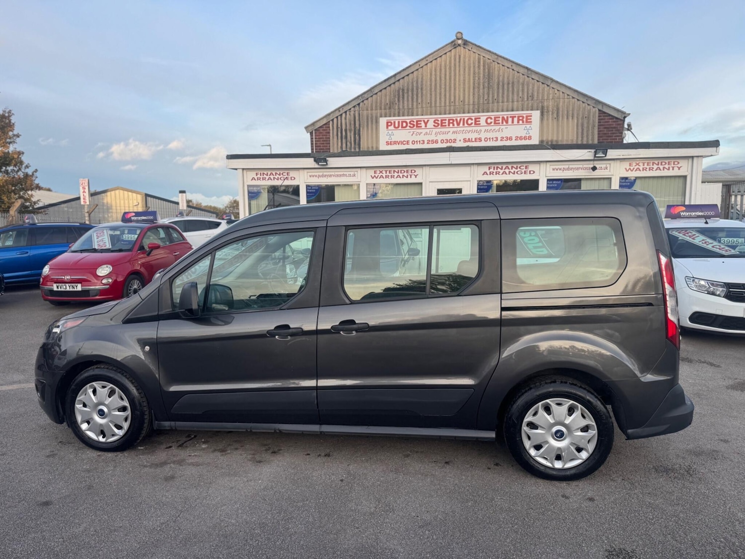 Used Ford Grand Tourneo Connect 2017 for sale - 76371115: Photo 27