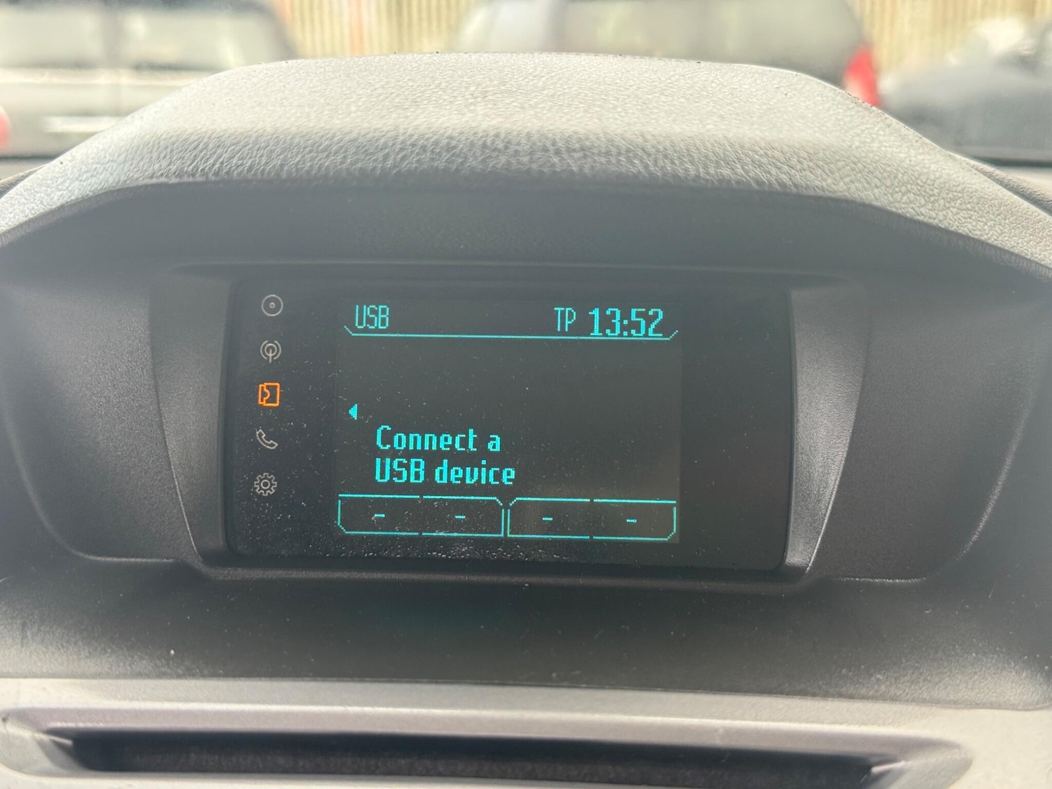 Used Ford Grand Tourneo Connect 2017 for sale - 76371115: Photo 48