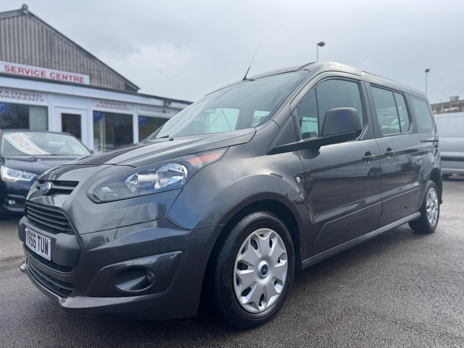 Used Ford Grand Tourneo Connect 2017 for sale - 76371115: Photo 51