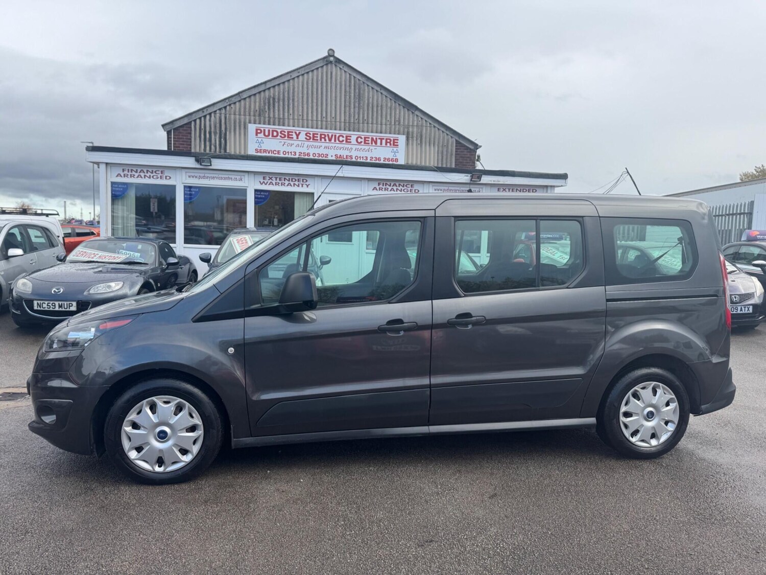 Used Ford Grand Tourneo Connect 2017 for sale - 76371115: Photo 52
