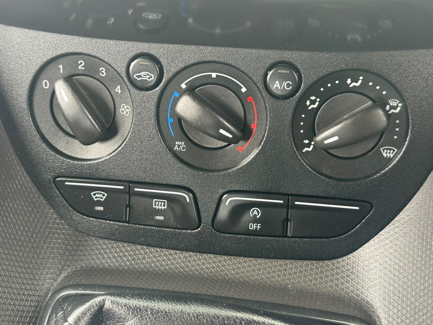 Used Ford Grand Tourneo Connect 2017 for sale - 76371115: Photo 58