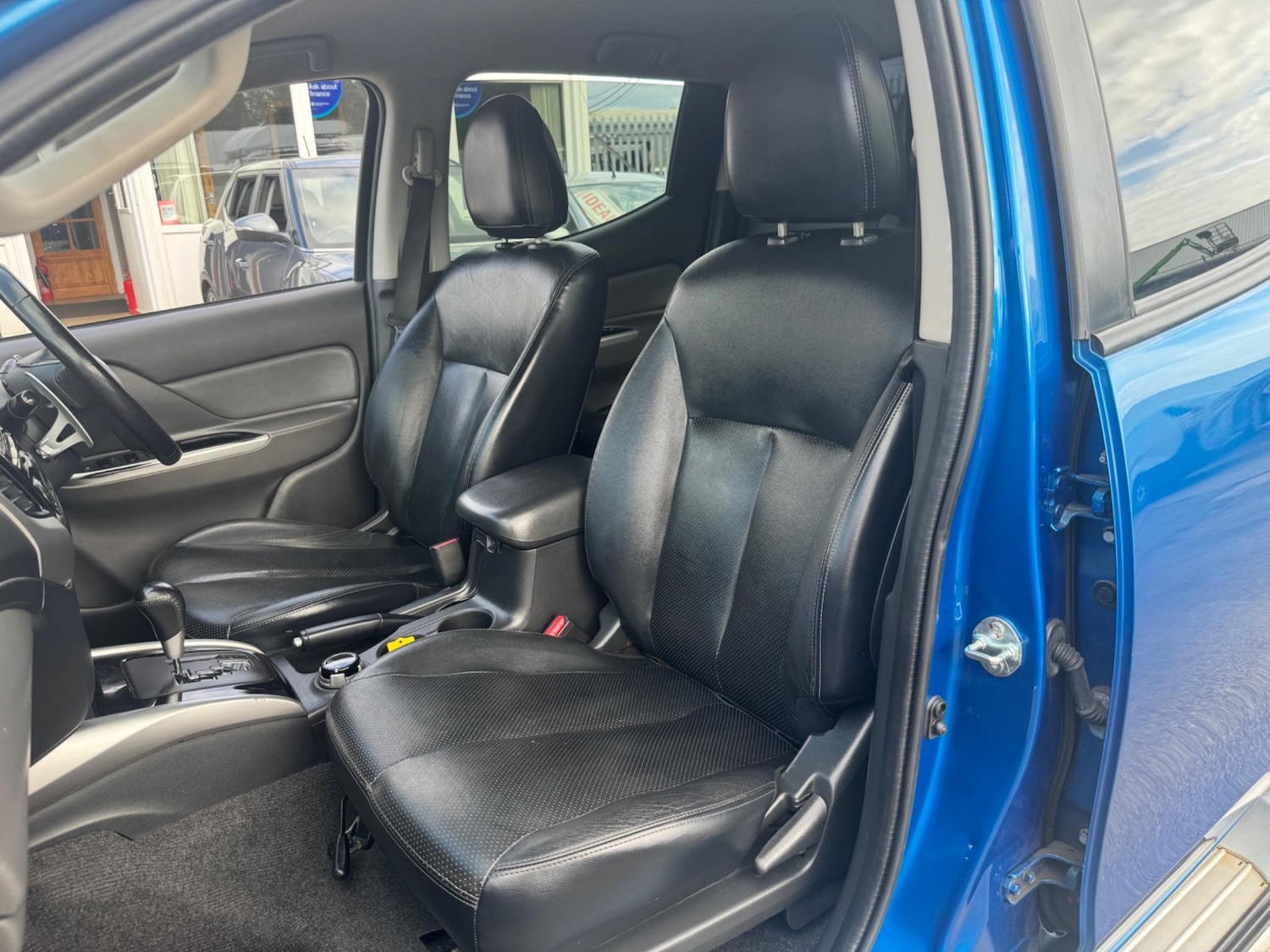 Vehicle 28