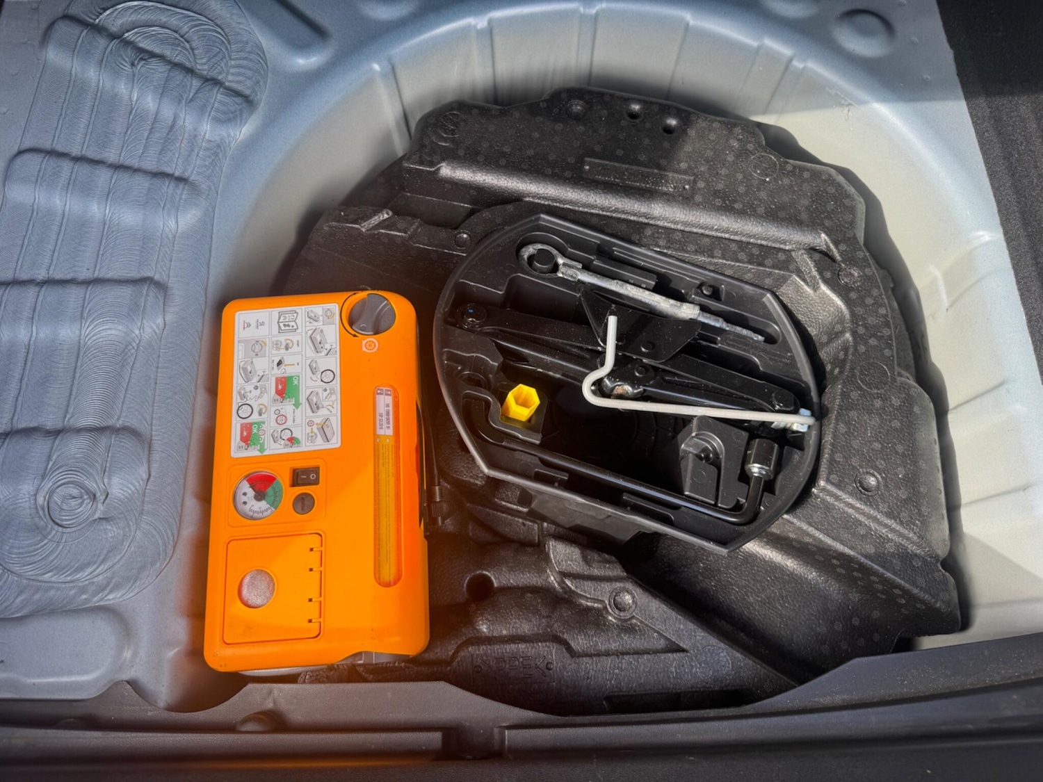 Used Citroen C4 2013 for sale - 74033785: Photo 23