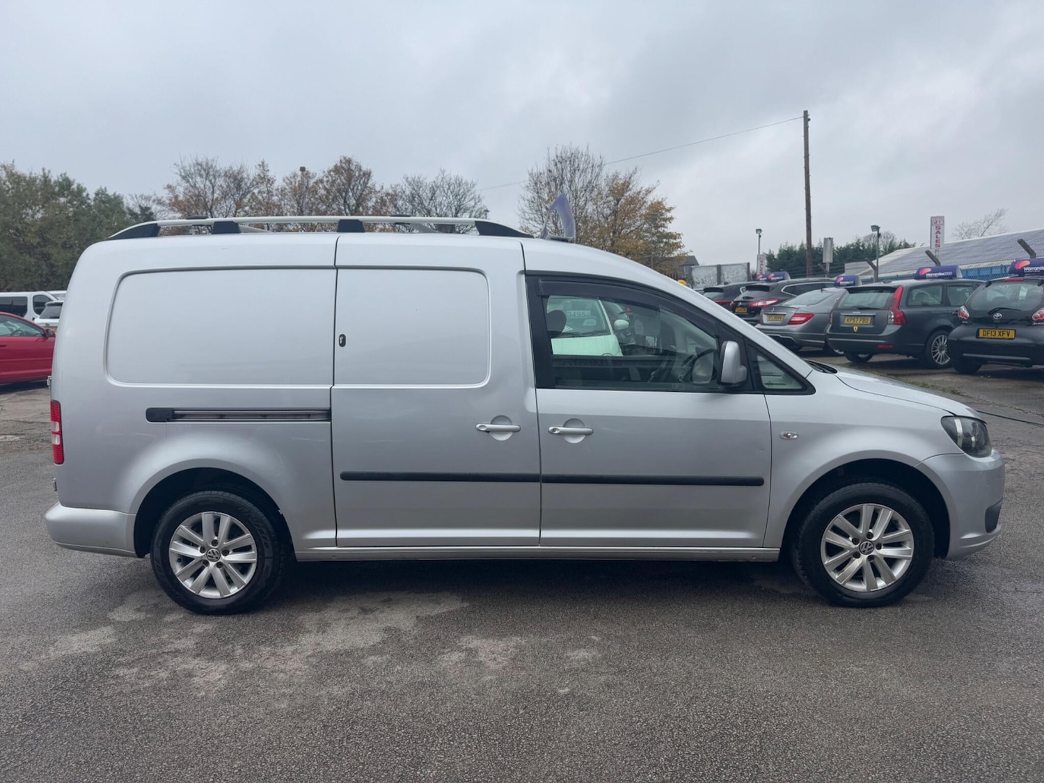 Used Volkswagen Caddy Maxi 2014 for sale - 76513344: Photo 10
