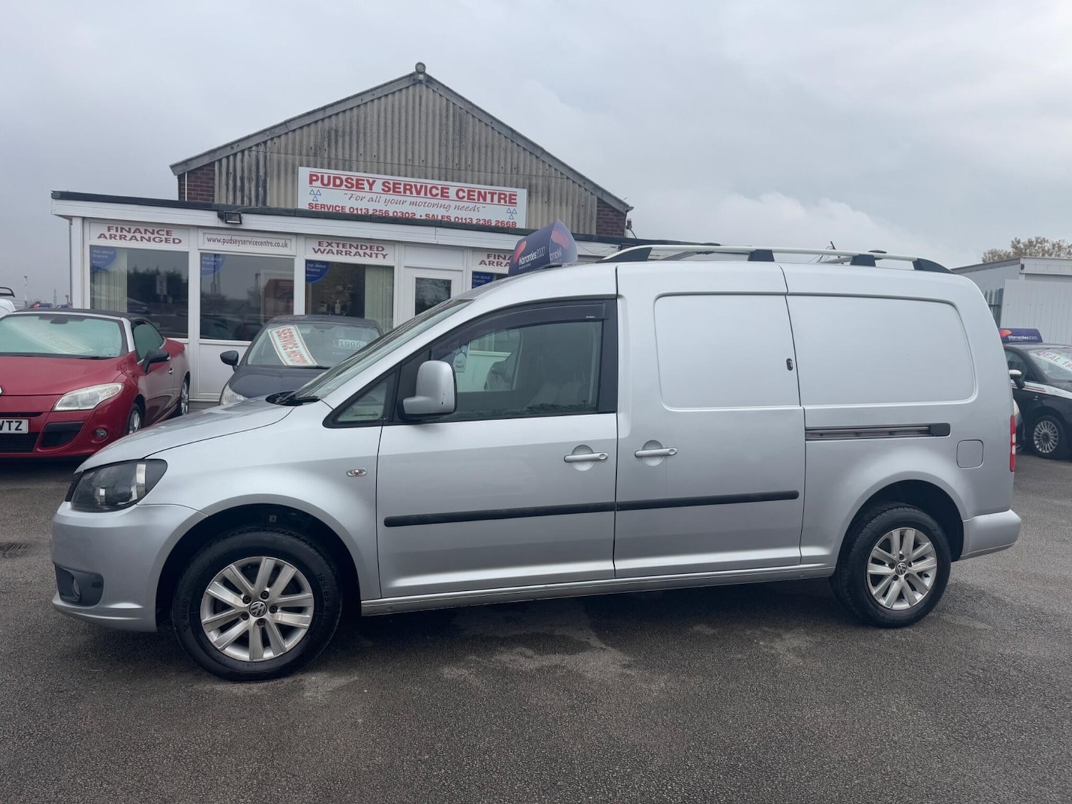 Used Volkswagen Caddy Maxi 2014 for sale - 76513344: Photo 6