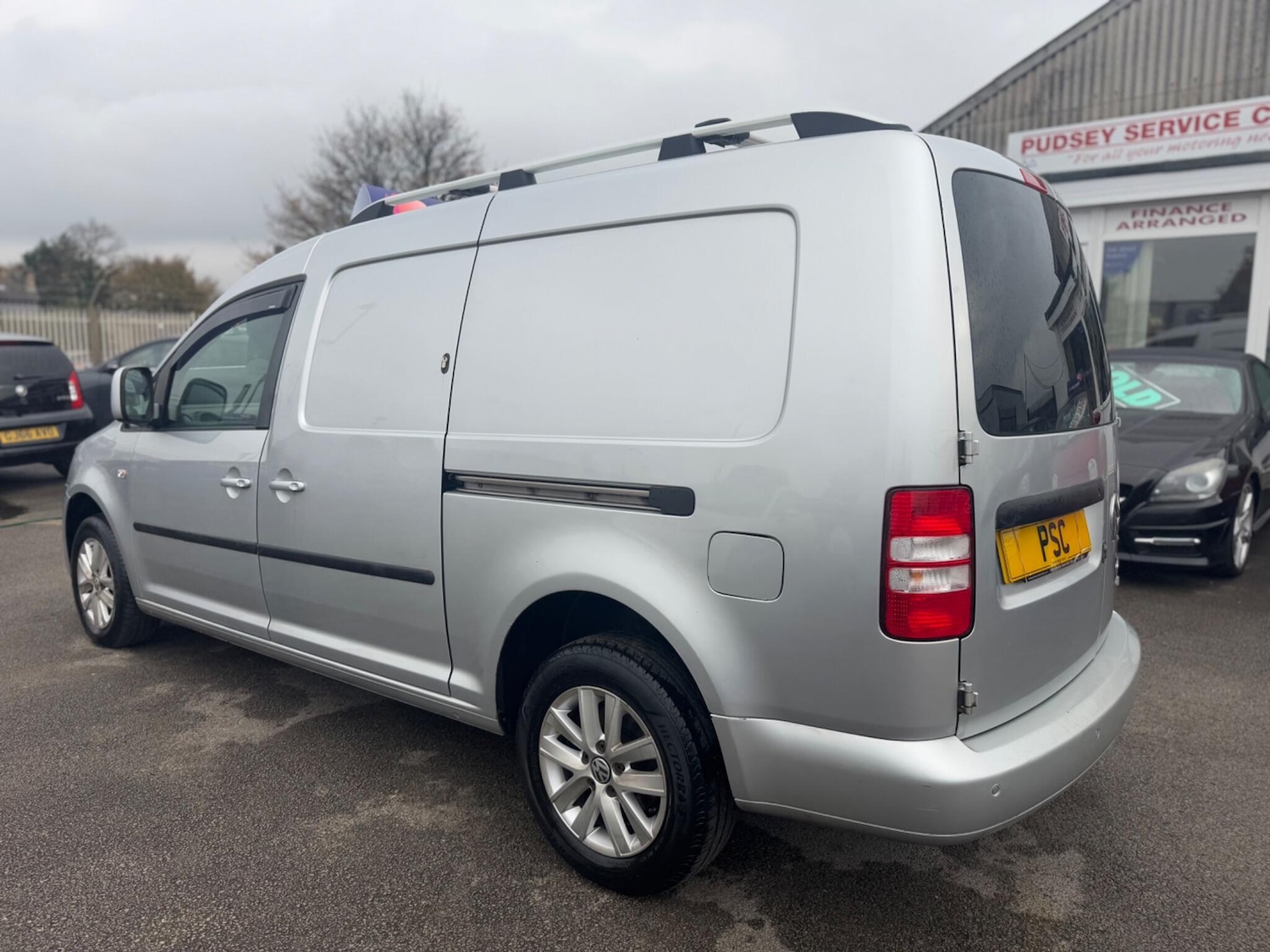 Used Volkswagen Caddy Maxi 2014 for sale - 76513344: Photo 7