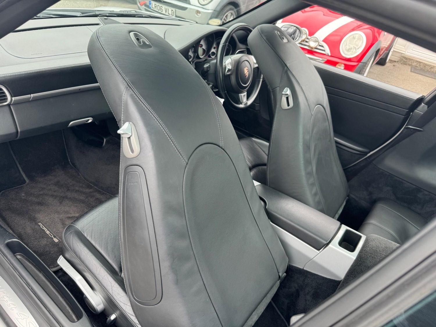 Used Porsche 911 2006 for sale - 76990595: Photo 24