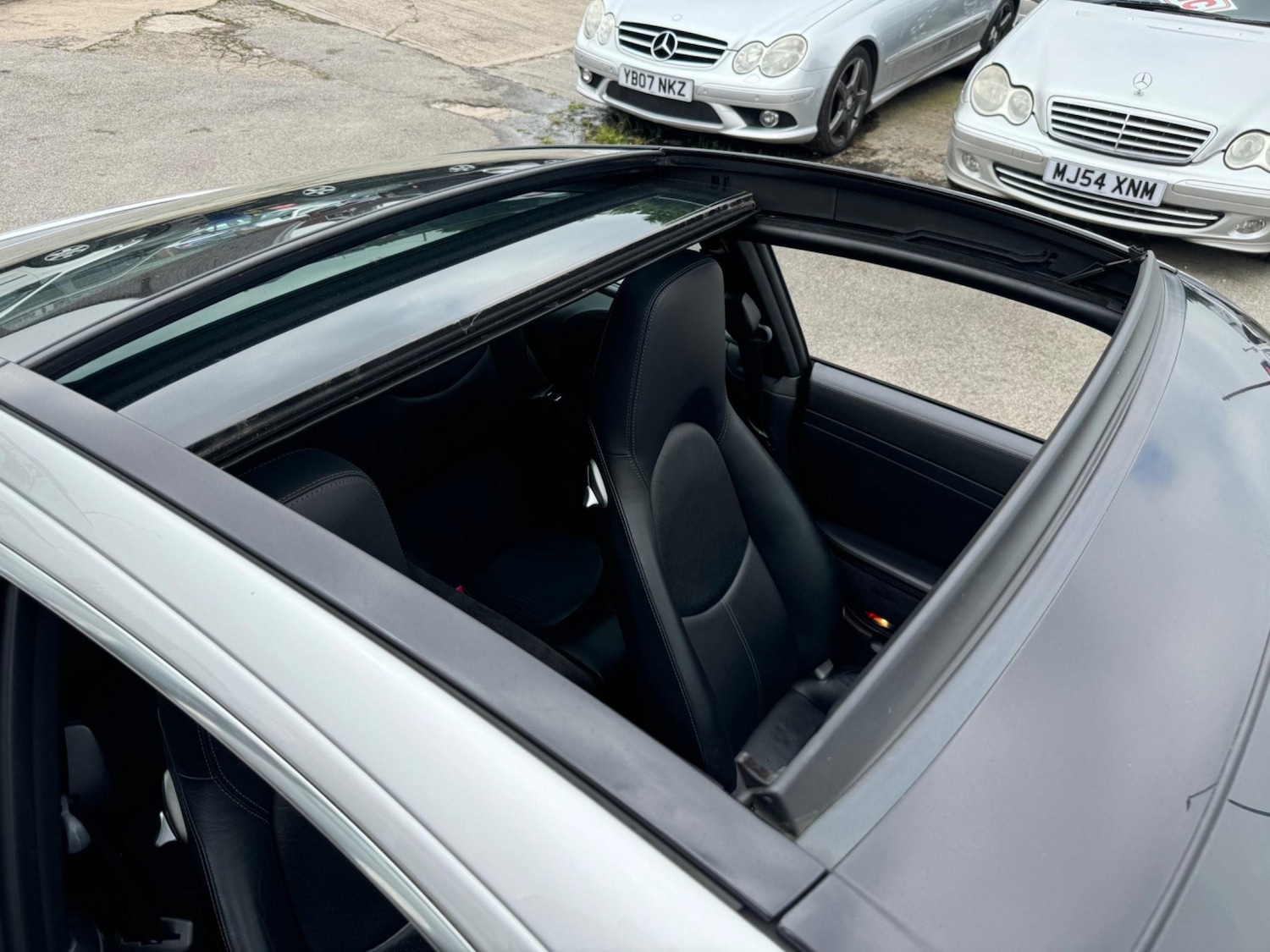 Used Porsche 911 2006 for sale - 76990595: Photo 42