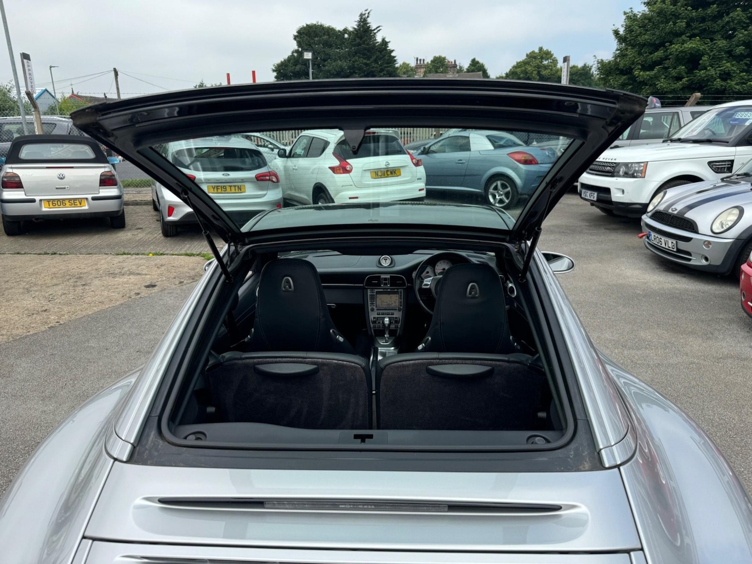 Used Porsche 911 2006 for sale - 76990595: Photo 49