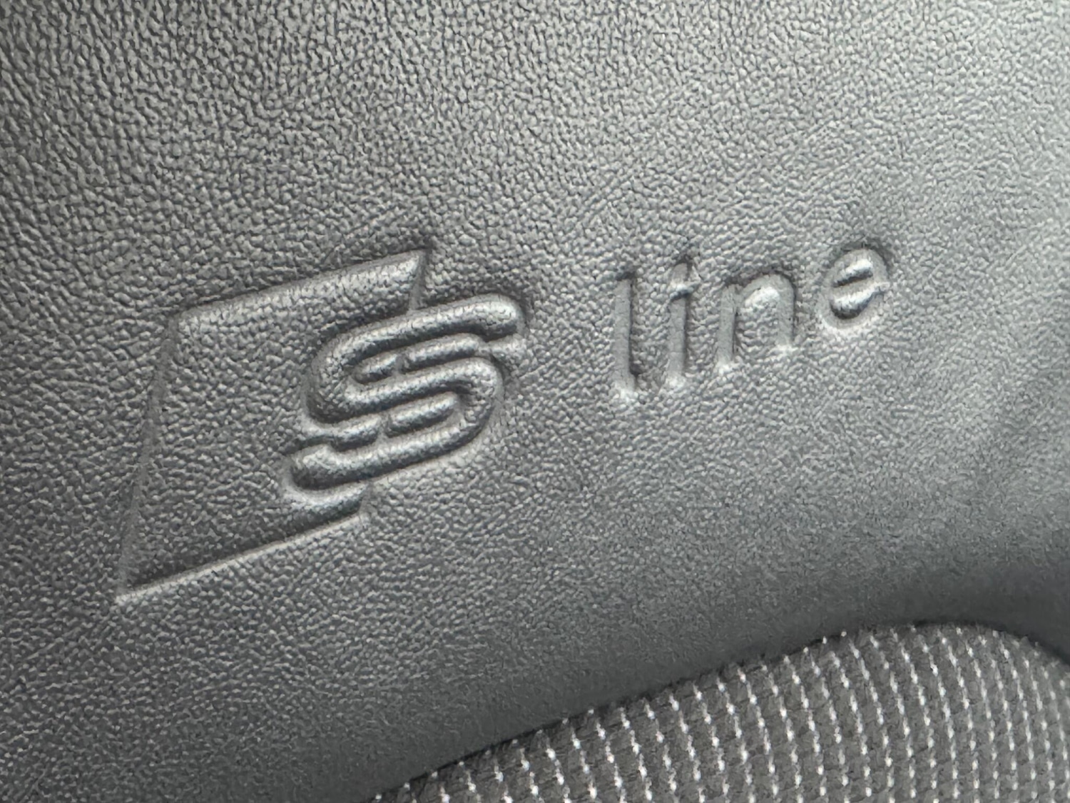 Used Audi A4 Avant 2013 for sale - 77230388: Photo 16