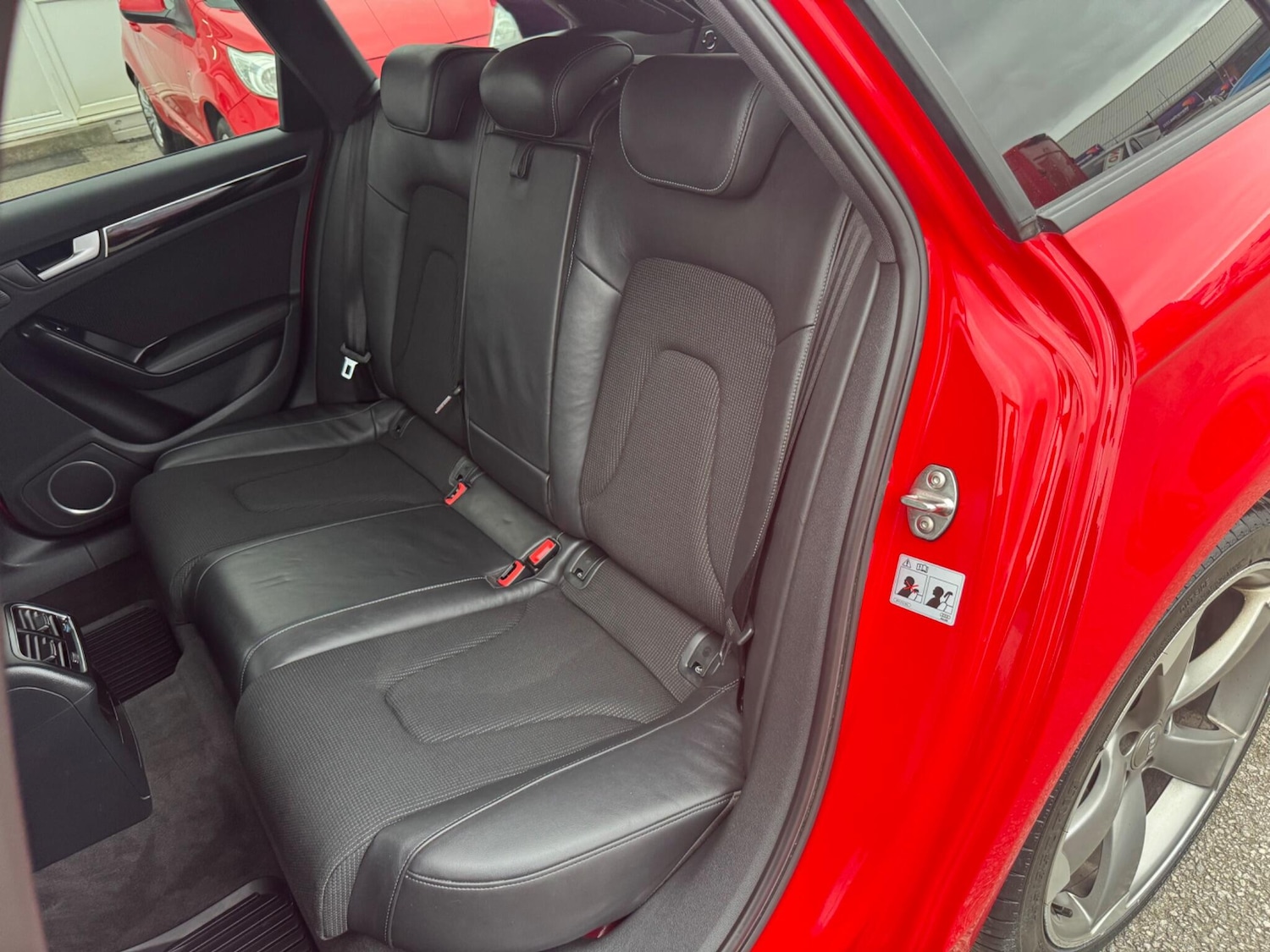 Used Audi A4 Avant 2013 for sale - 77230388: Photo 34