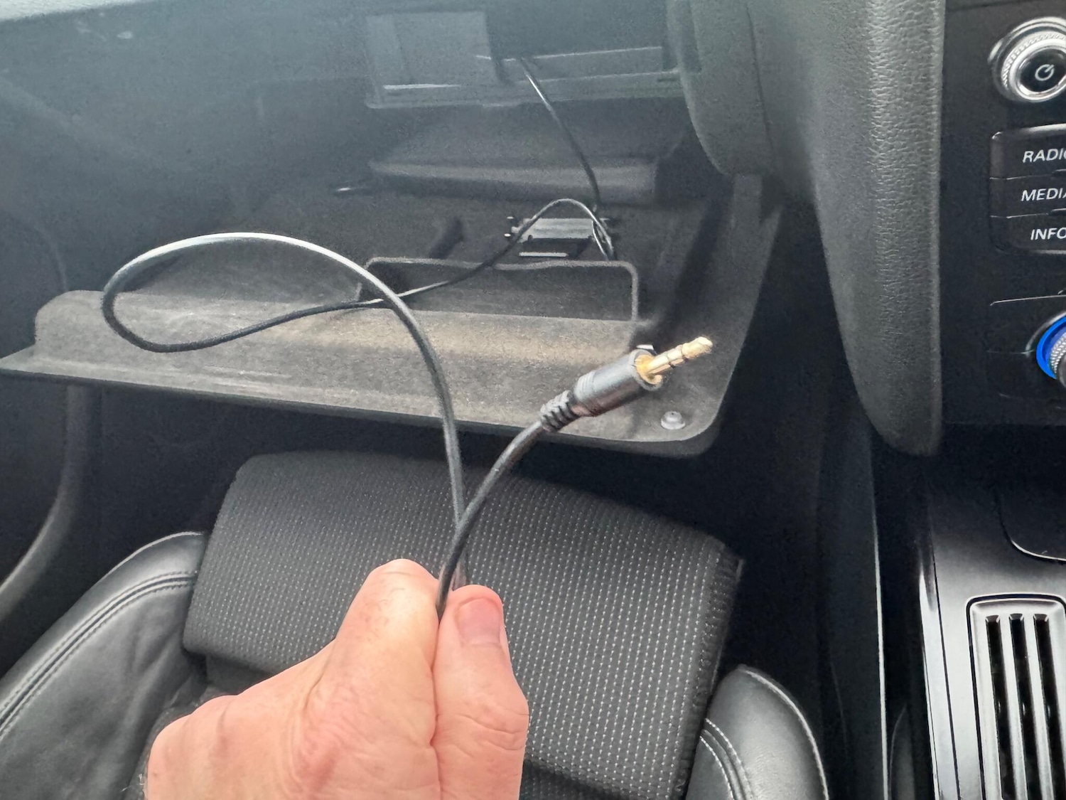 Used Audi A4 Avant 2013 for sale - 77230388: Photo 65