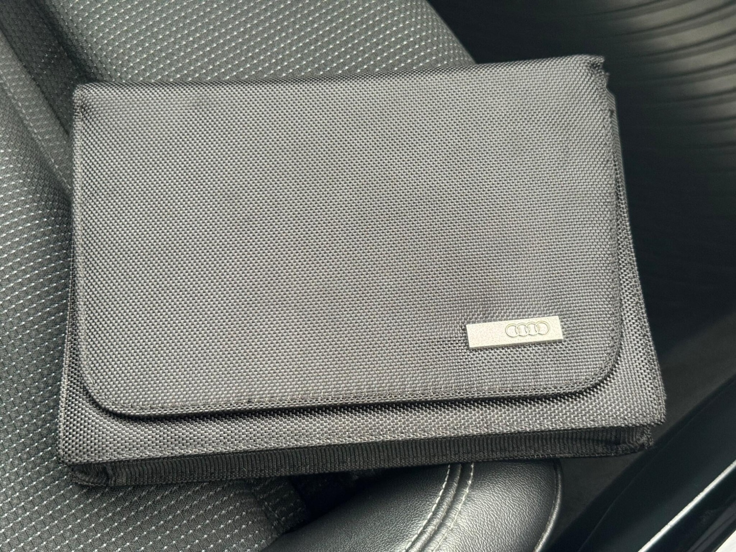 Used Audi A4 Avant 2013 for sale - 77230388: Photo 66