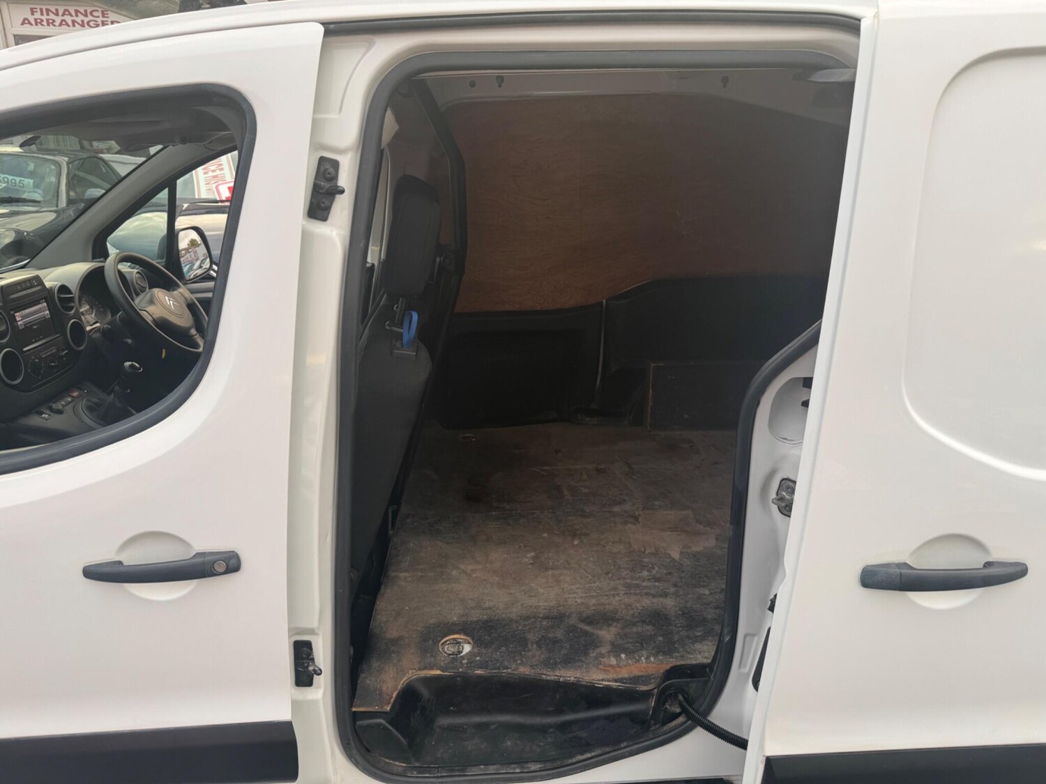 Used Citroen Berlingo 2018 for sale - 76388343: Photo 23