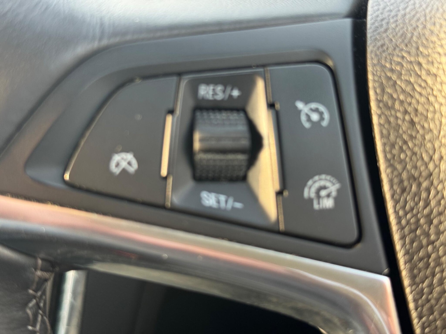 Used Vauxhall Mokka 2014 for sale - 76992761: Photo 34