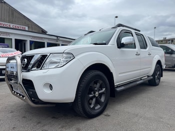Used Nissan Navara 2014 for sale - 75152882: Photo