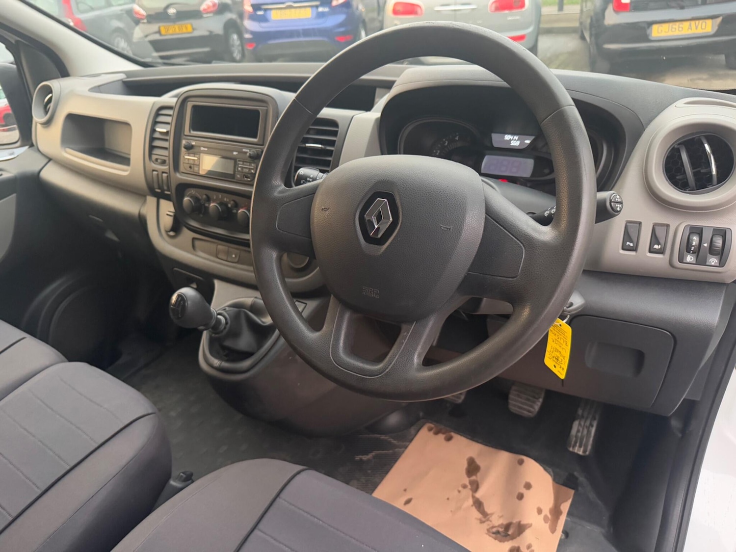 Used Renault Trafic 2015 for sale - 76485868: Photo 12