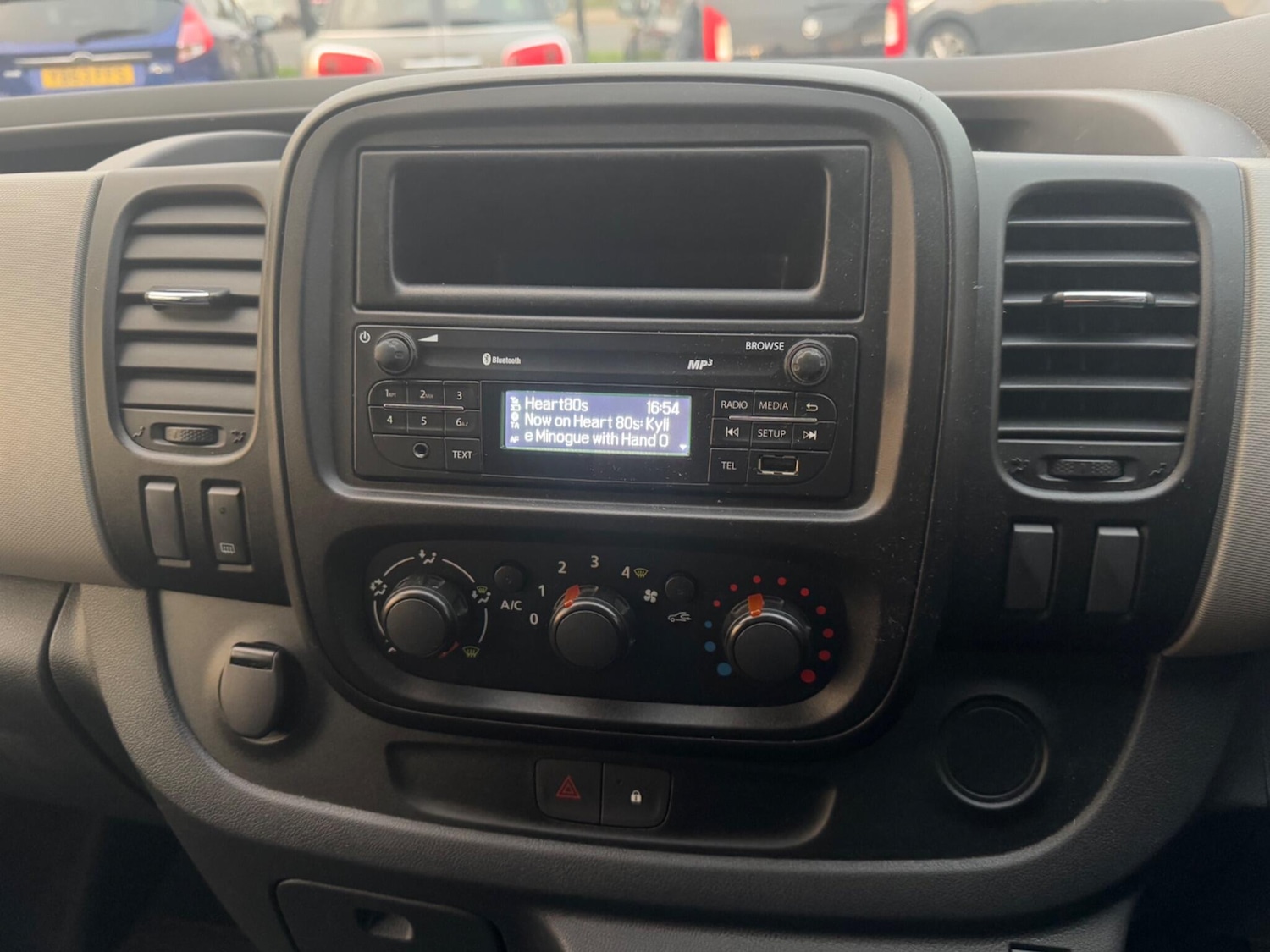 Used Renault Trafic 2015 for sale - 76485868: Photo 38