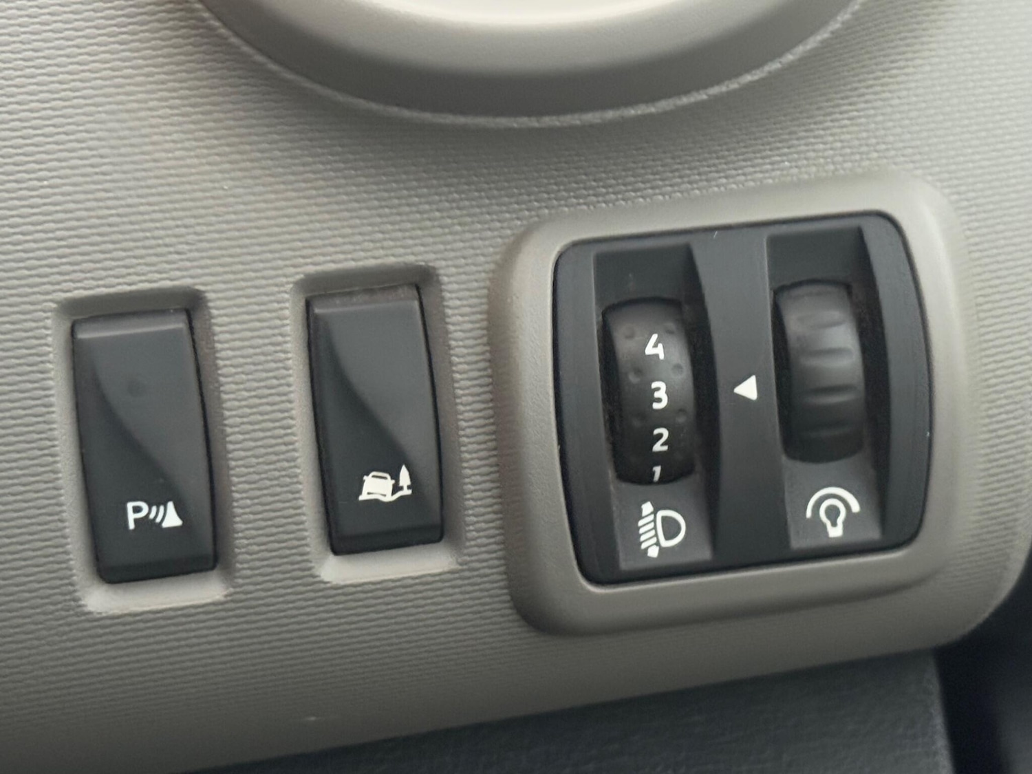 Used Renault Trafic 2015 for sale - 76485868: Photo 55