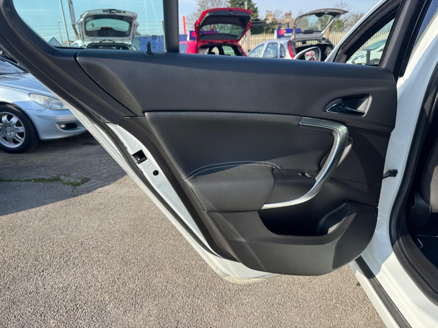 Used Vauxhall Insignia 2016 for sale - 77940098: Photo 22