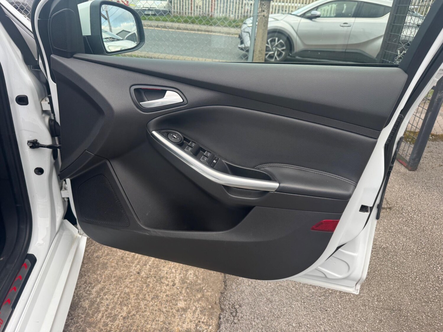 Used Ford Focus 2014 for sale - 77839270: Photo 10