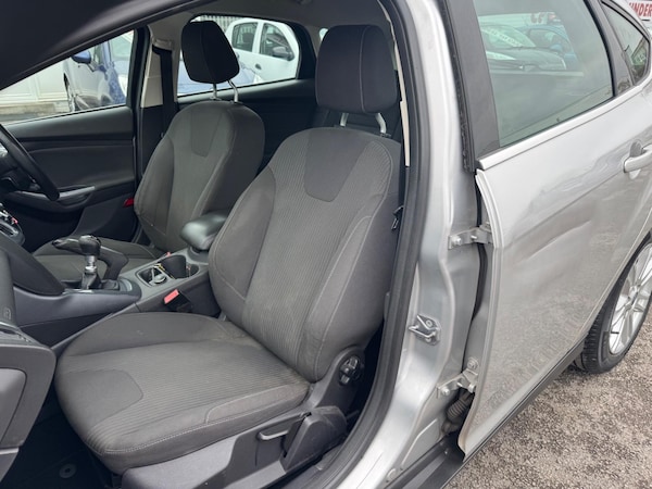 Used Ford Focus 2012 for sale - 76260354: Photo 18