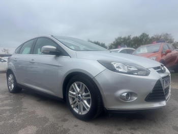 2012 (12) - 1.6 TDCi Titanium Euro 5 (s/s) 5dr