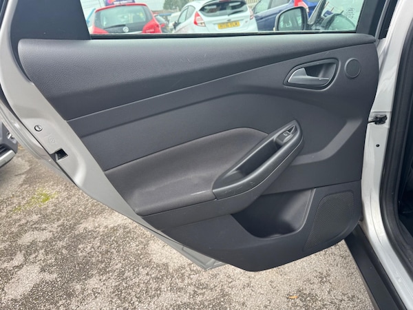 Used Ford Focus 2012 for sale - 76260354: Photo 20