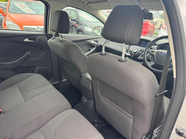 Used Ford Focus 2012 for sale - 76260354: Photo 24