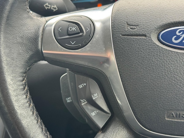 Used Ford Focus 2012 for sale - 76260354: Photo 28