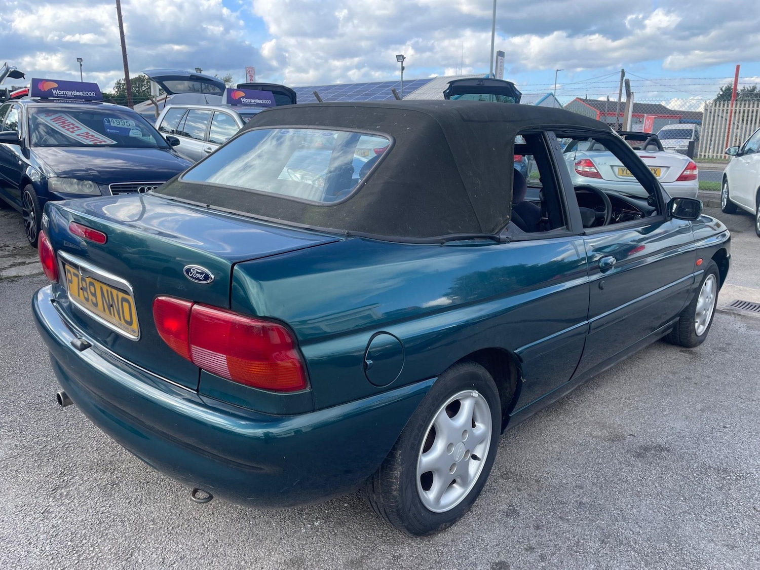 Used Ford Escort for sale - 76996045: Photo 15