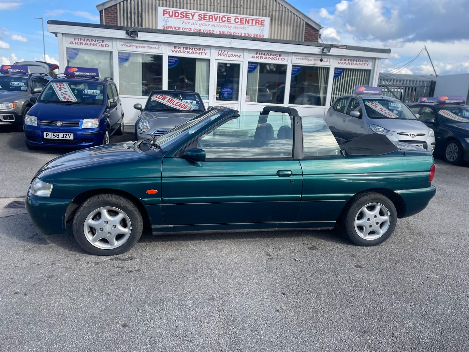 Used Ford Escort for sale - 76996045: Photo 21