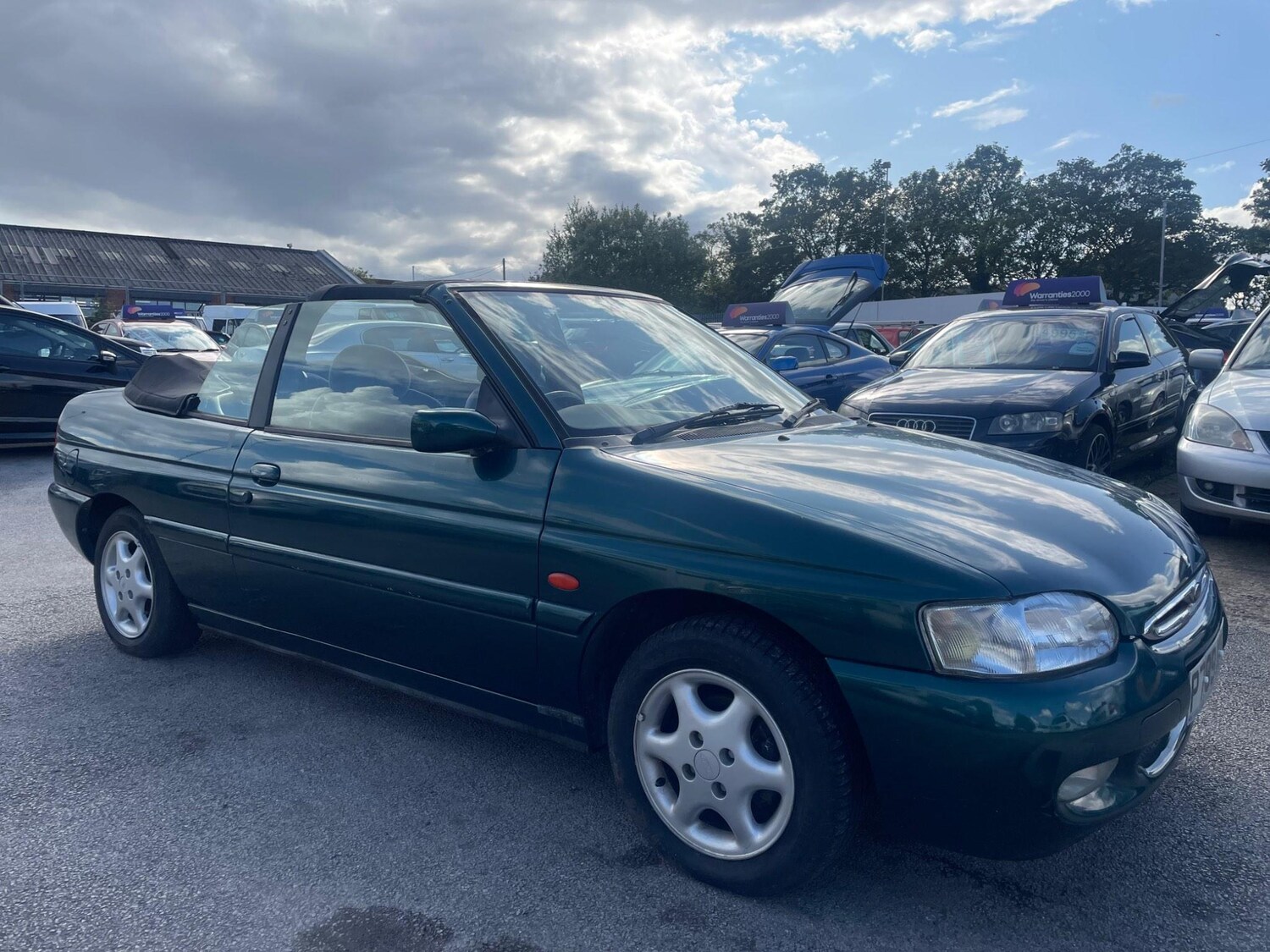 Used Ford Escort for sale - 76996045: Photo 22