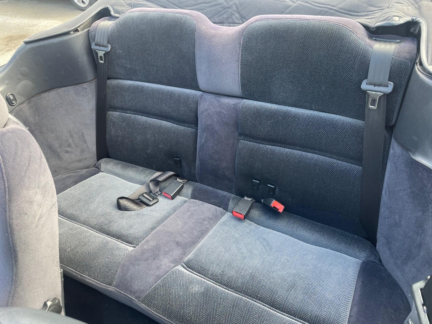 Used Ford Escort for sale - 76996045: Photo 40