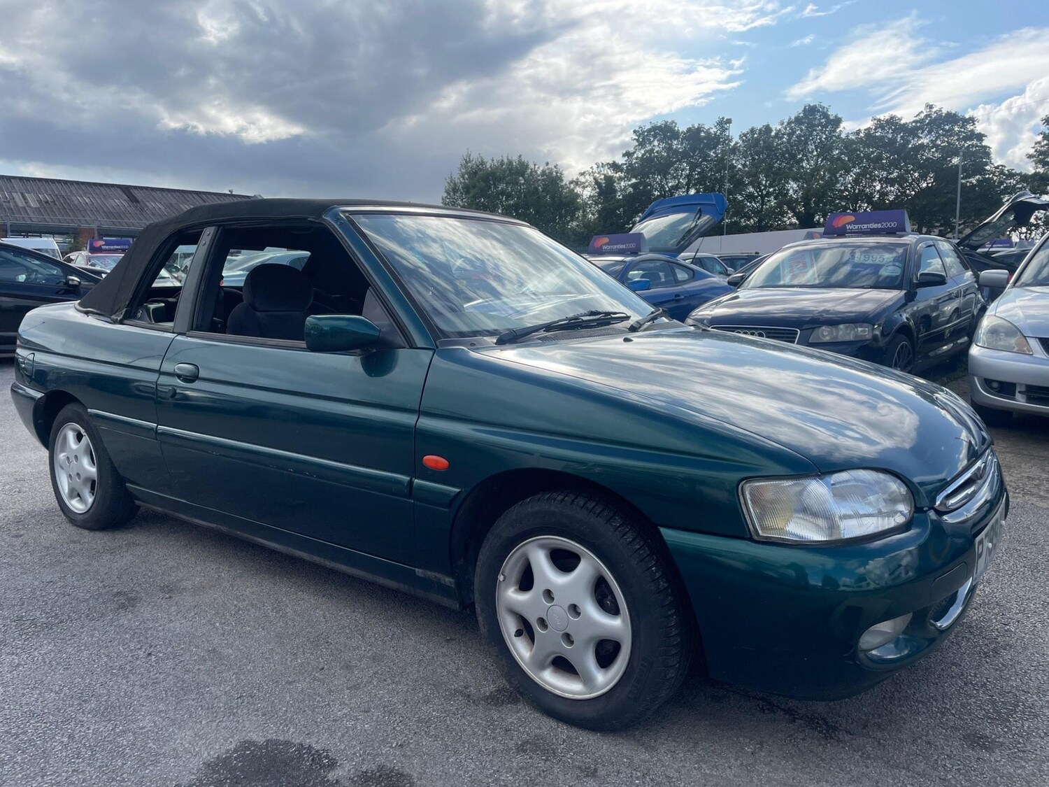 Used Ford Escort for sale - 76996045: Photo 46