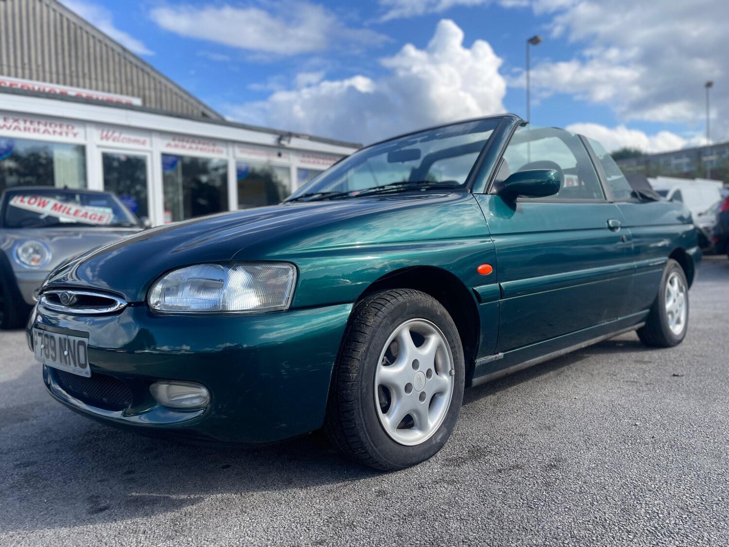 Used Ford Escort for sale - 76996045: Photo 55