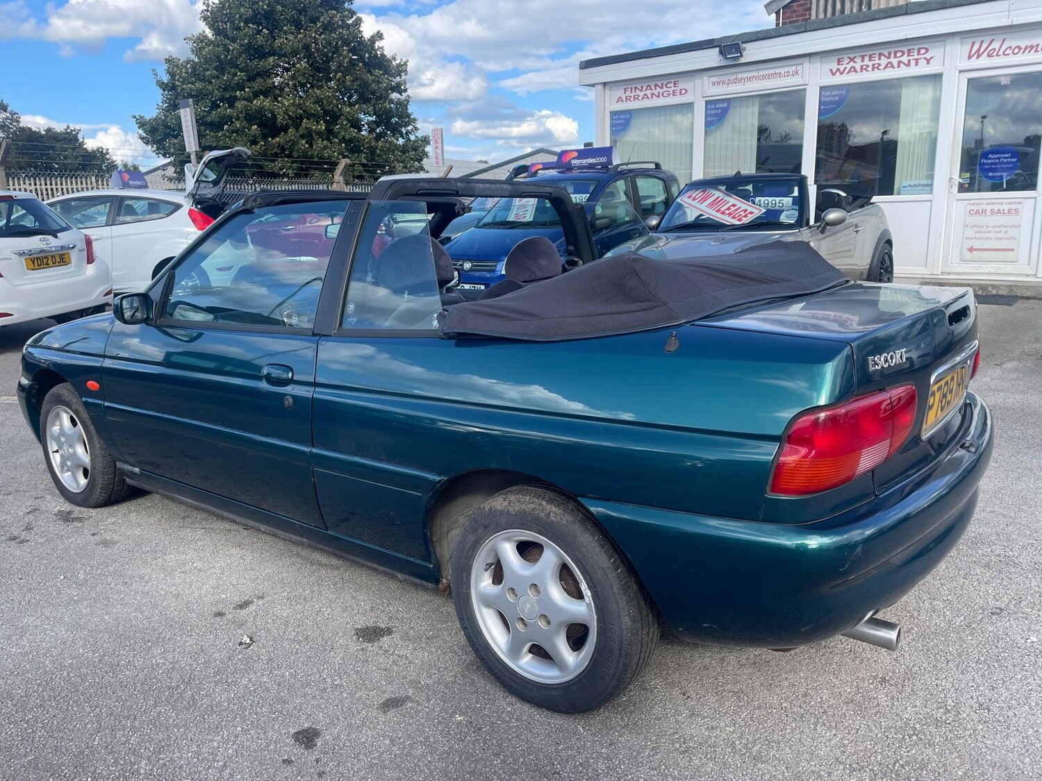 Used Ford Escort for sale - 76996045: Photo 58