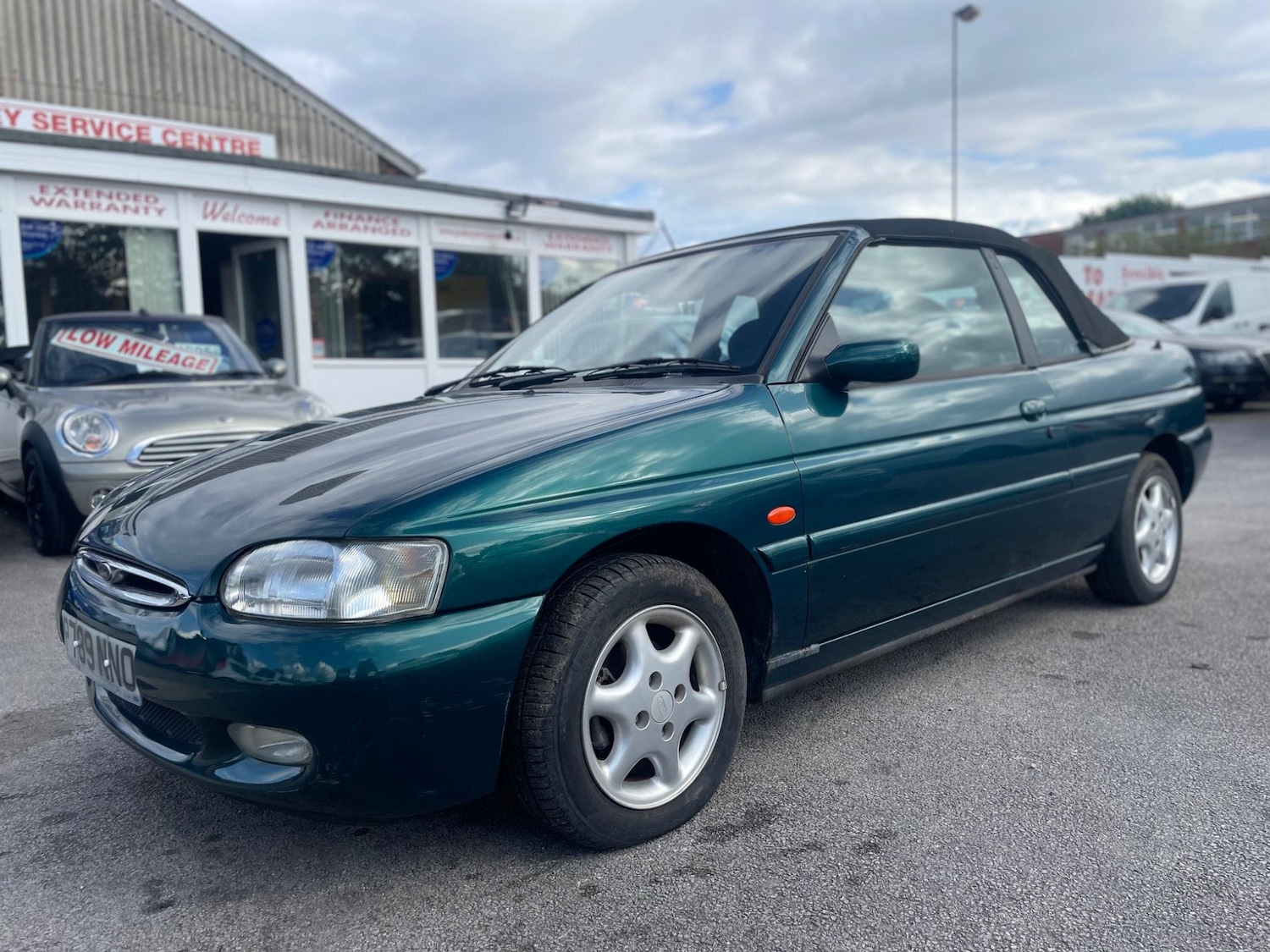Used Ford Escort for sale - 76996045: Photo 62