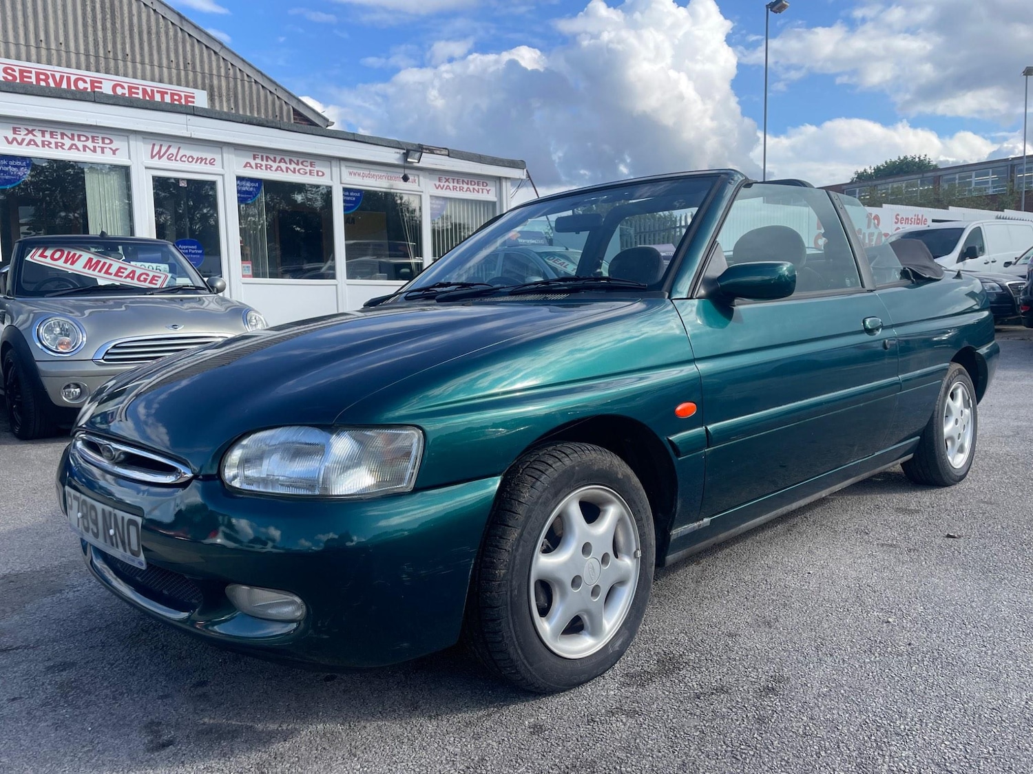 Used Ford Escort for sale - 76996045: Photo 7