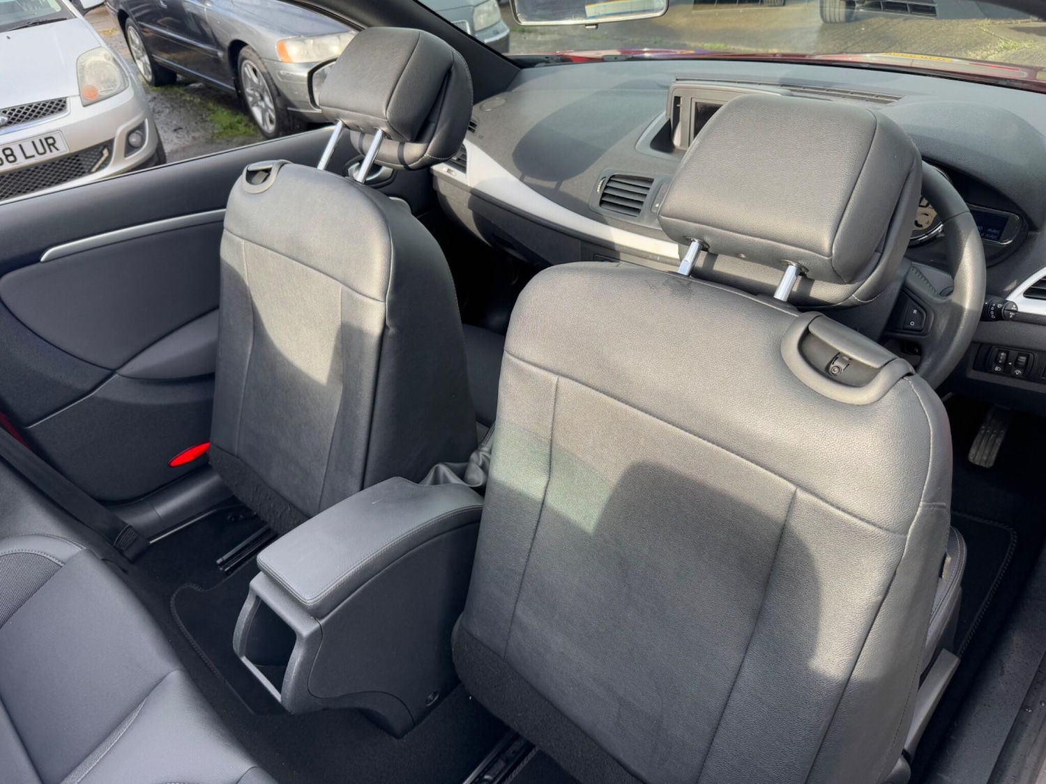 Used Renault Megane 2010 for sale - 76995021: Photo 19