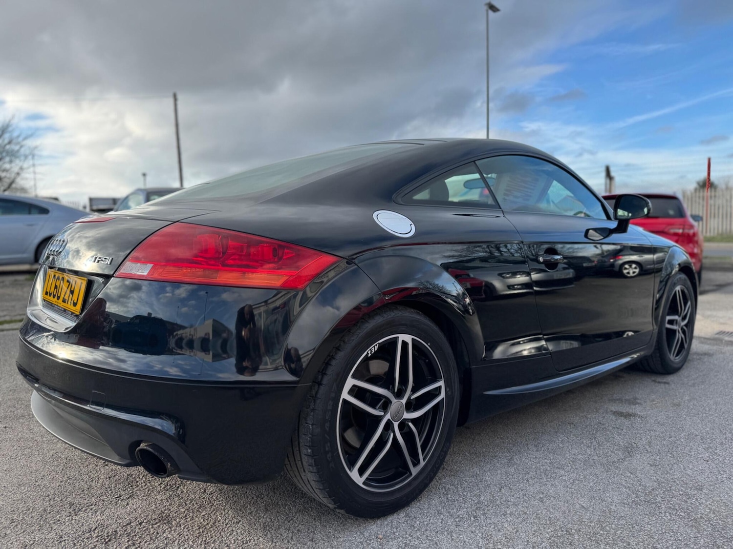 Used Audi TT 2010 for sale - 77611442: Photo 8