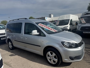 Used Volkswagen Caddy Maxi Life 2014 for sale - 78934678: Photo