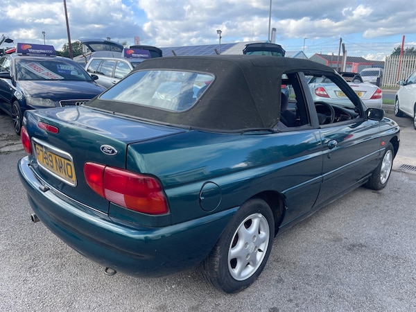 Used Ford Escort for sale - 75431101: Photo 15