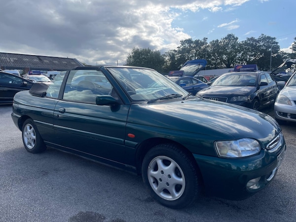 Used Ford Escort for sale - 75431101: Photo 22