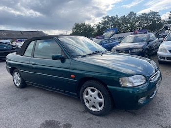 Used Ford Escort 1997 for sale - 75431101: Photo