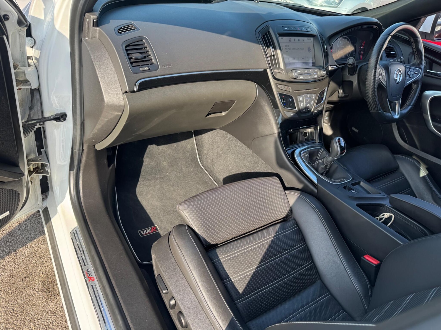 Used Vauxhall Insignia 2016 for sale - 78204224: Photo 20