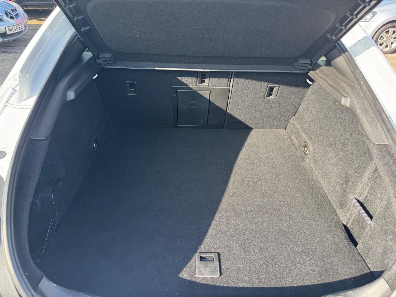 Used Vauxhall Insignia 2016 for sale - 78204224: Photo 28