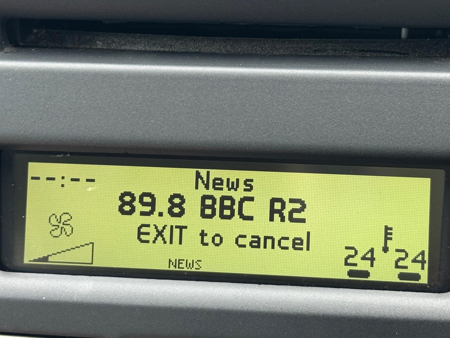 Used Volvo V50 2007 for sale - 76988147: Photo 46