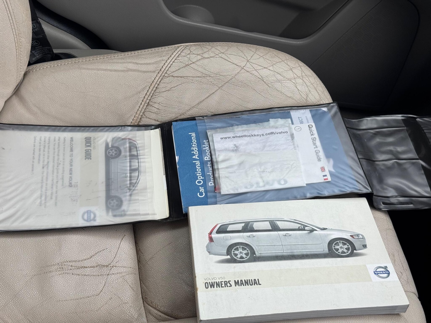 Used Volvo V50 2007 for sale - 76988147: Photo 59