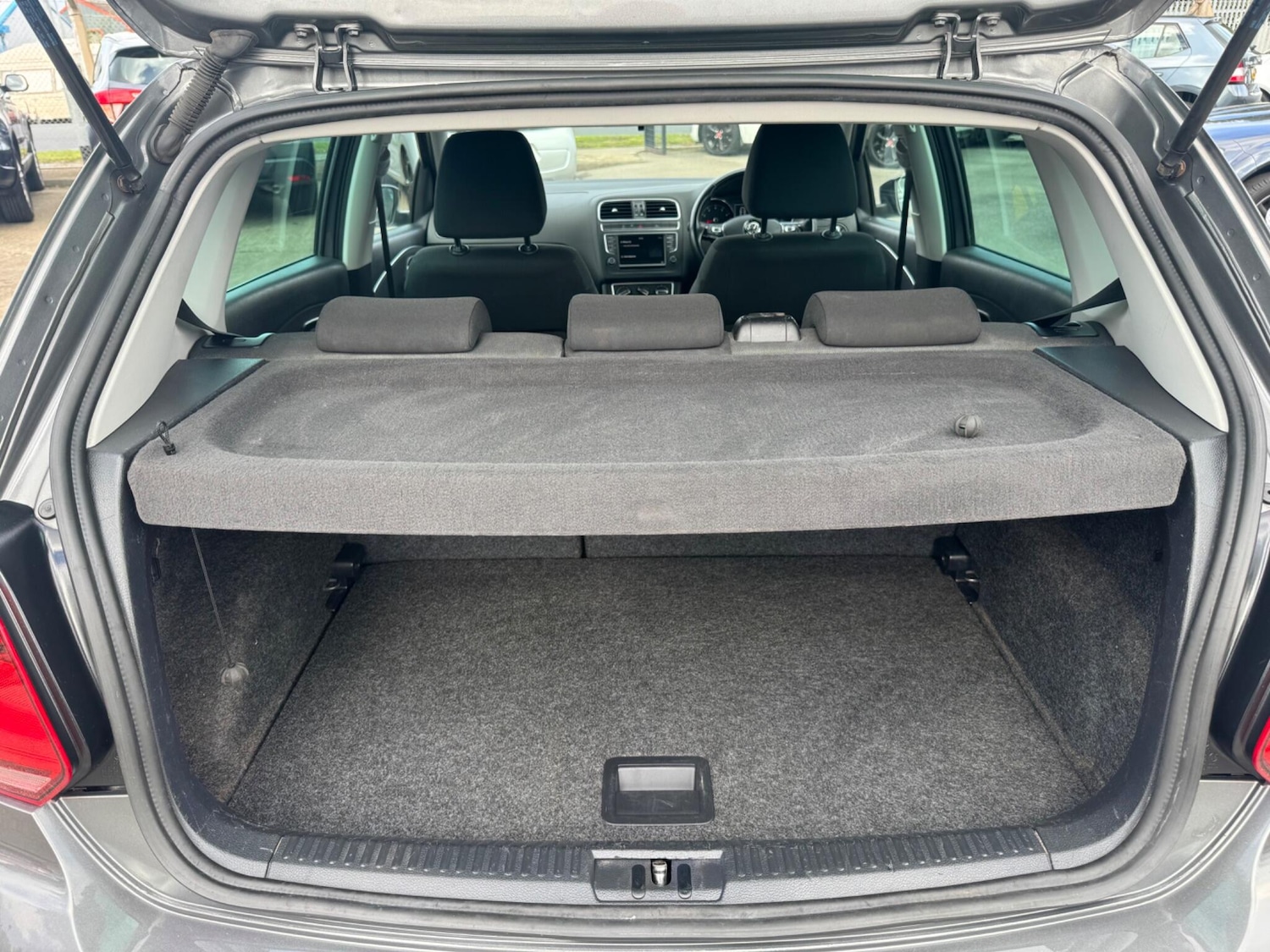 Vehicle 29